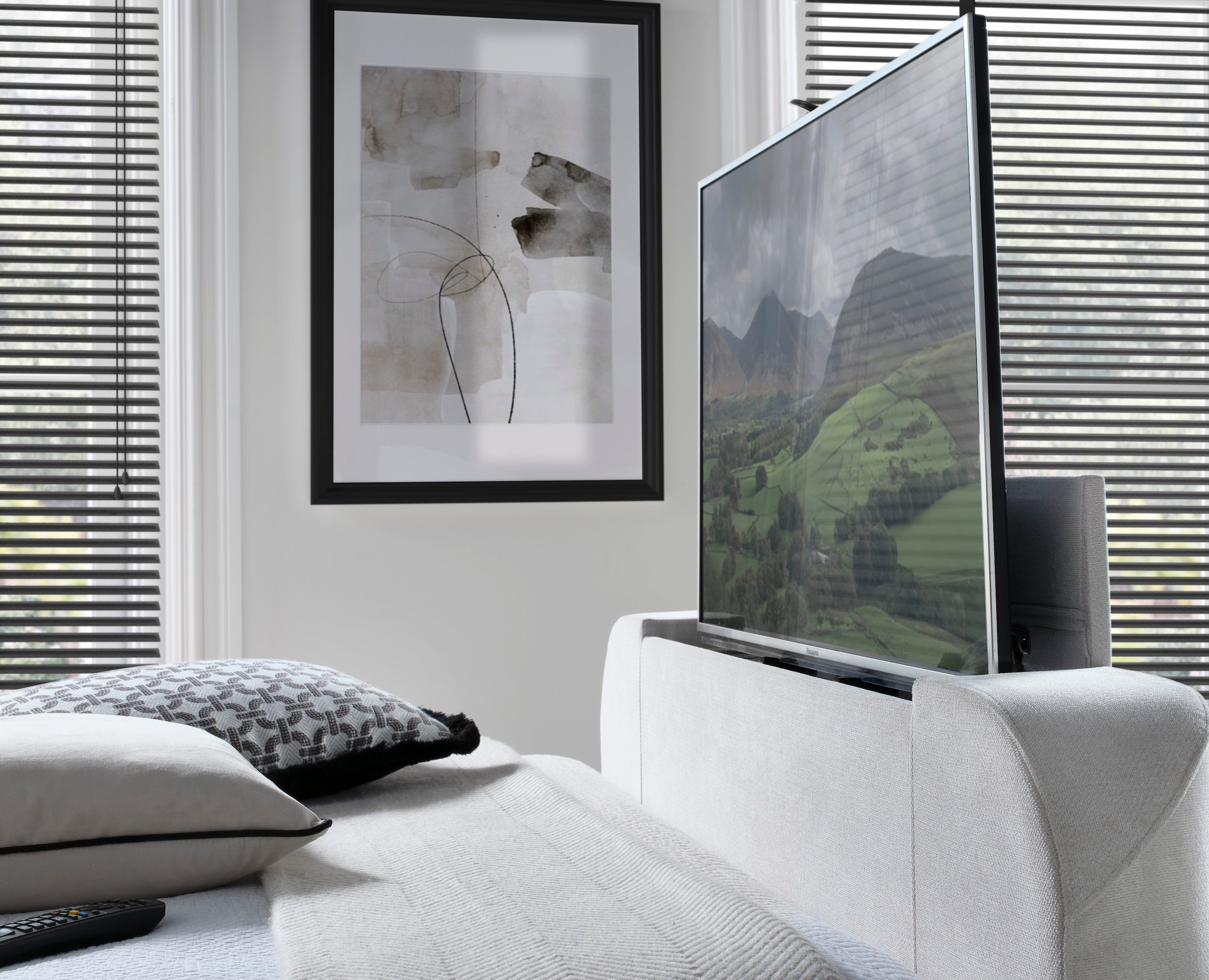 Atom II Ottoman TV Bed in Luxury Cream