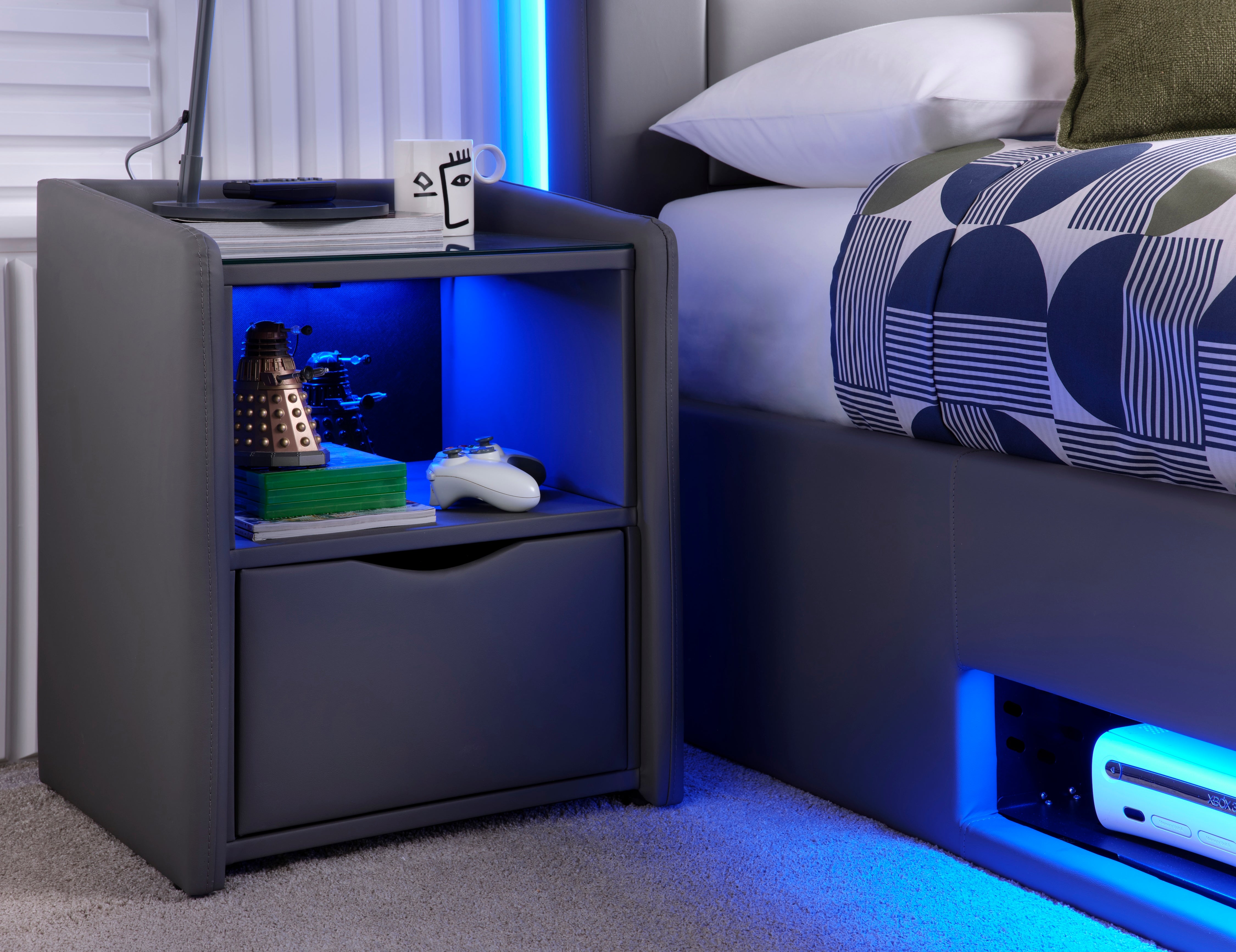 Merlin Gaming TV Bed - two tone Grey PU - 5.1 Surround - Ottoman Storage