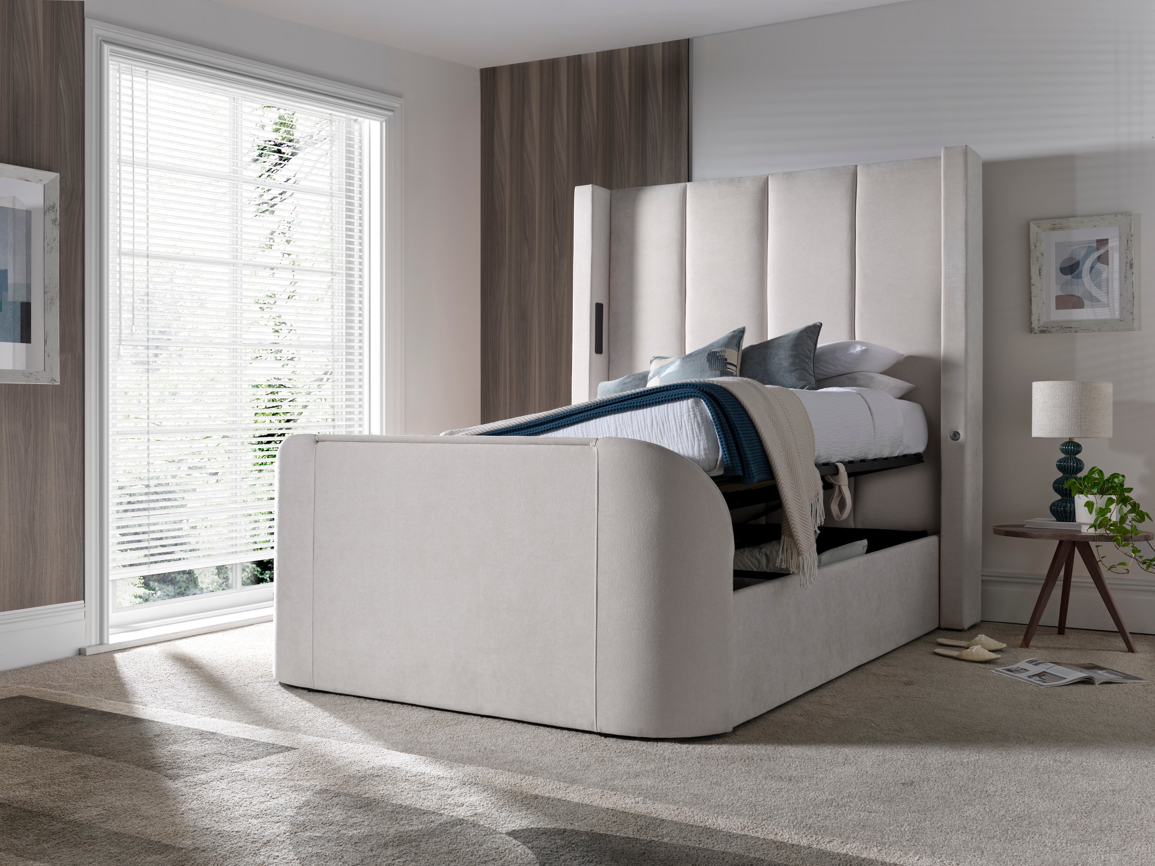Hampton TrueSound® 5.1 Soft Cream Ottoman TV Bed