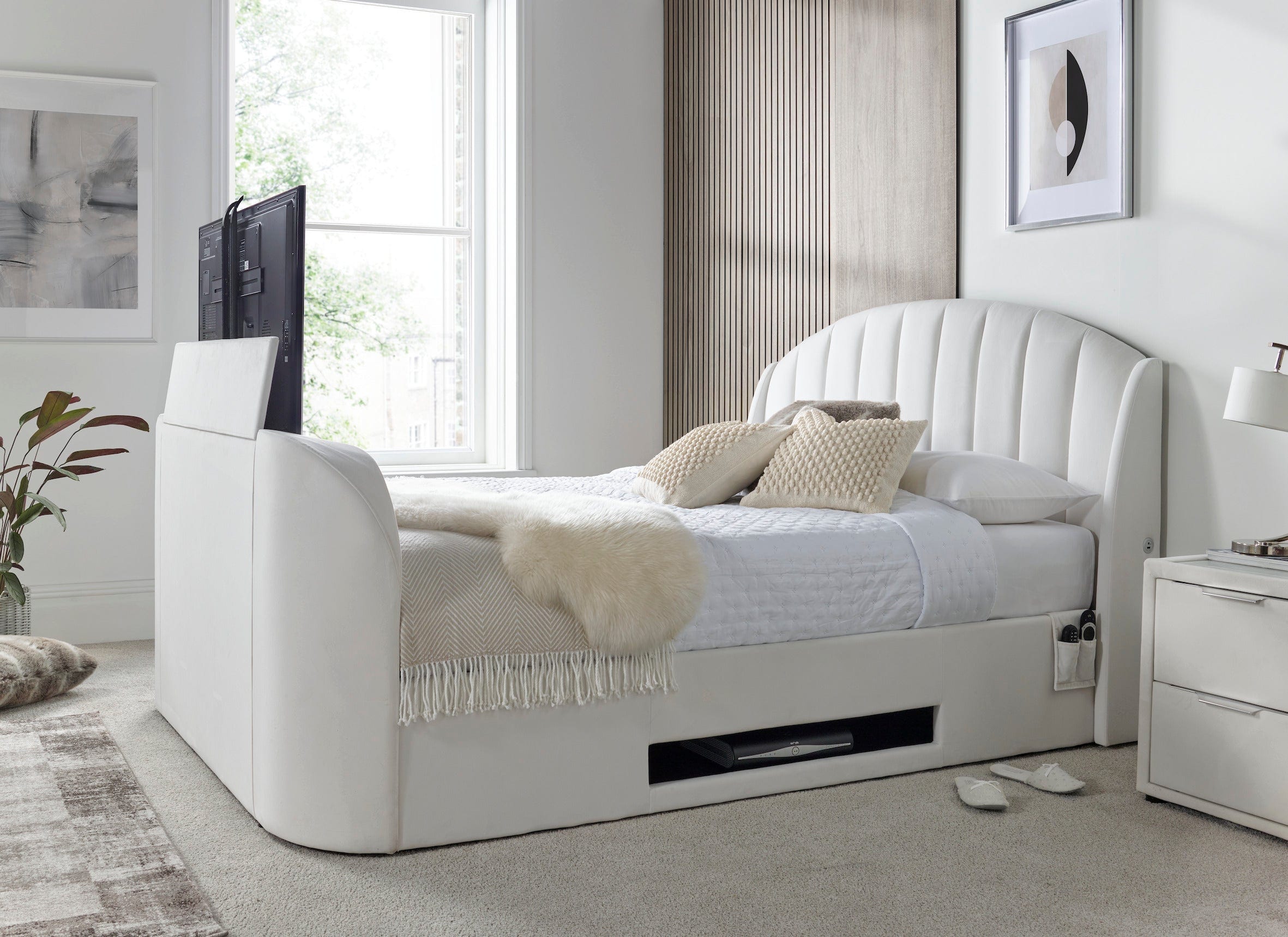 Tv bed king size 43 inch tv hotsell
