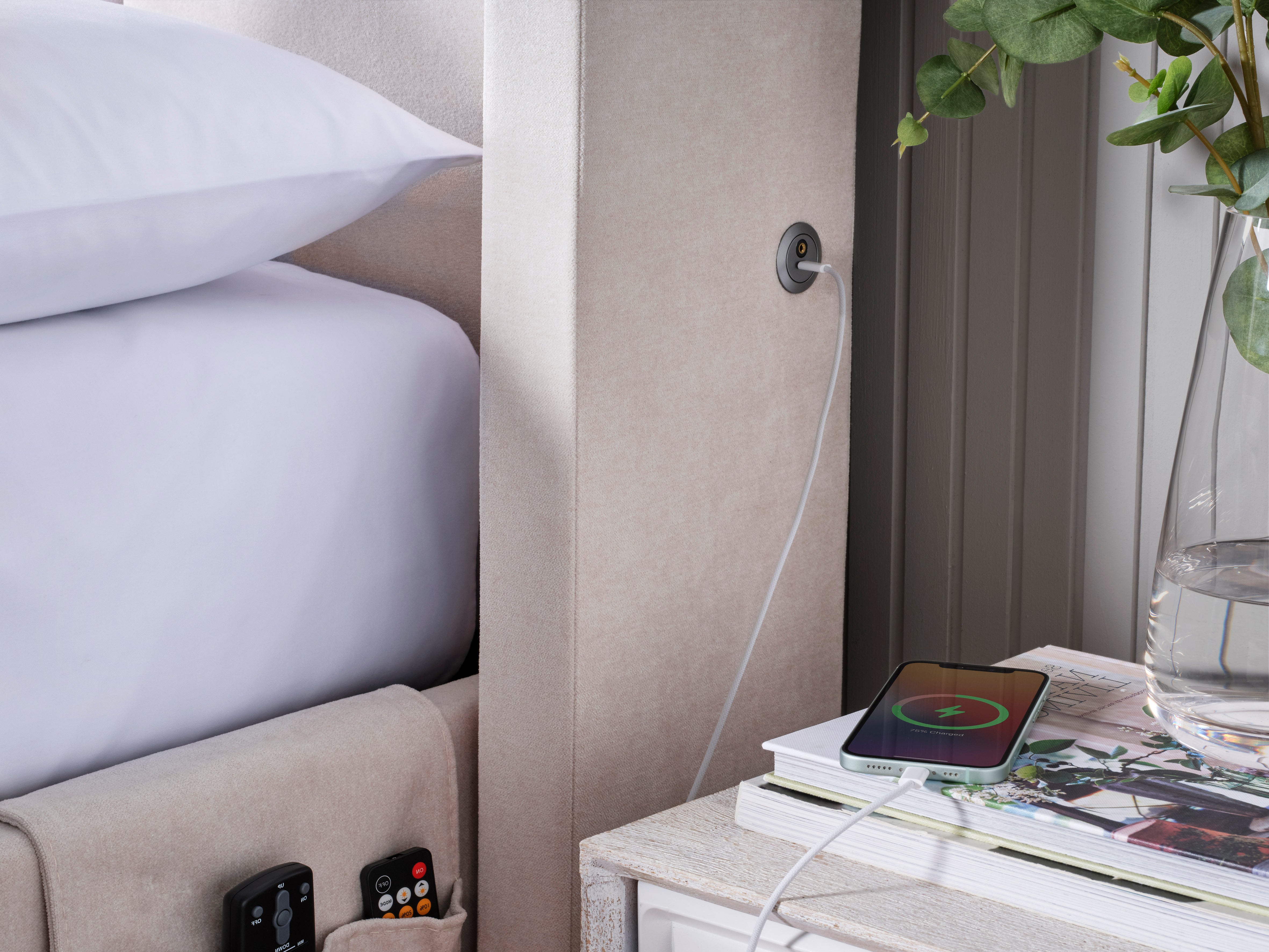 Velar True Sound 5.1 Ottoman TV Bed in Soft Cream