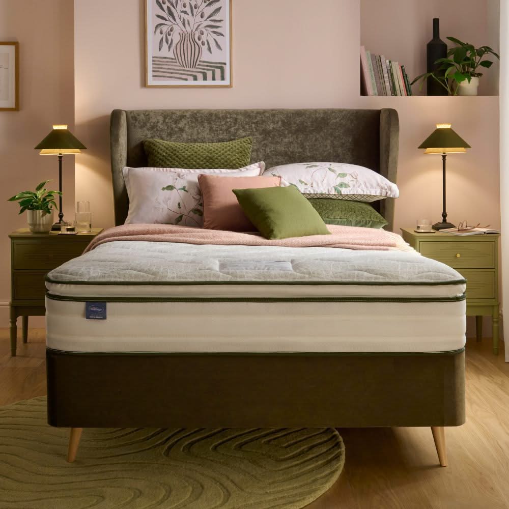 Silentnight Comfort Breathe™ Plus 2100 Pocket Mattress